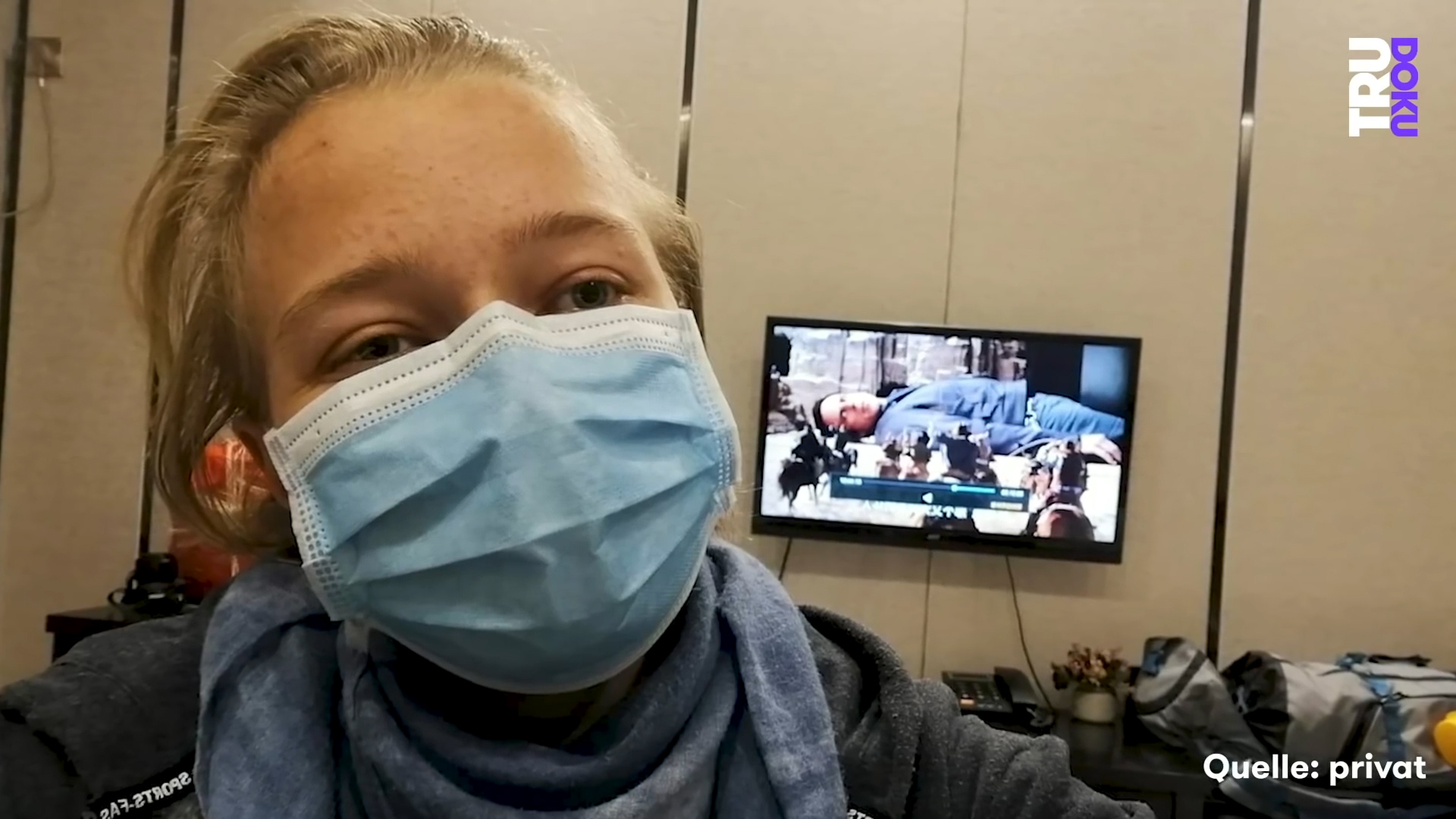 selfie of franka in the quarantine hotel in china